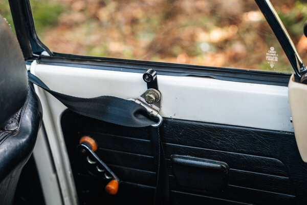 Volkswagen Windscherm VW Kever 1302/1303 Snelsl. Volkswagen Windscherm VW Kever 1302/1303 Snelsl.