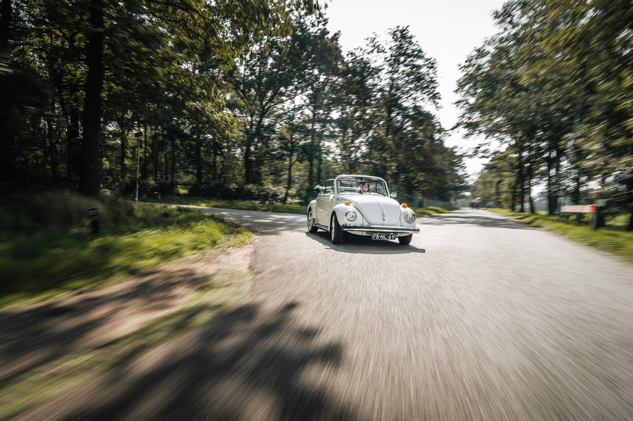 Wat cabrioliefhebbers wakker houdt bij het kiezen van een windscherm Wat cabrioliefhebbers wakker houdt bij het kiezen van een windscherm