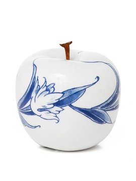 Decoration apple