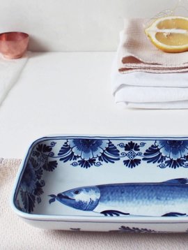 Porcelain fish plate
