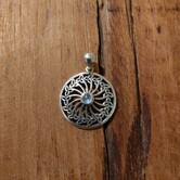 hanger zilver Triquetra celtic knot met maansteen