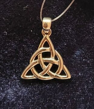 hanger peter stone Celtic Triquetra Silver