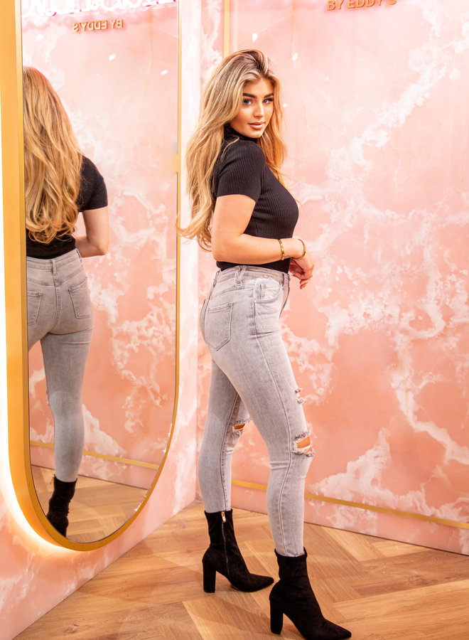 Ava Jeans