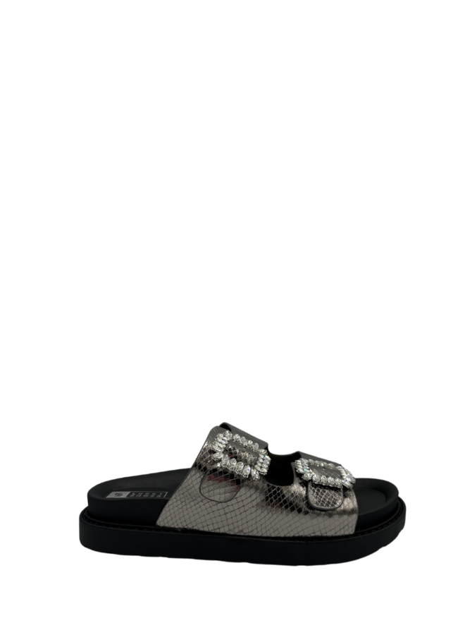 Mimi Sandal