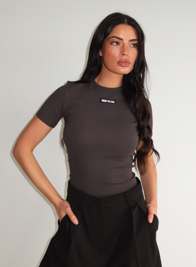 Jill Short Sleeve - Charcoal