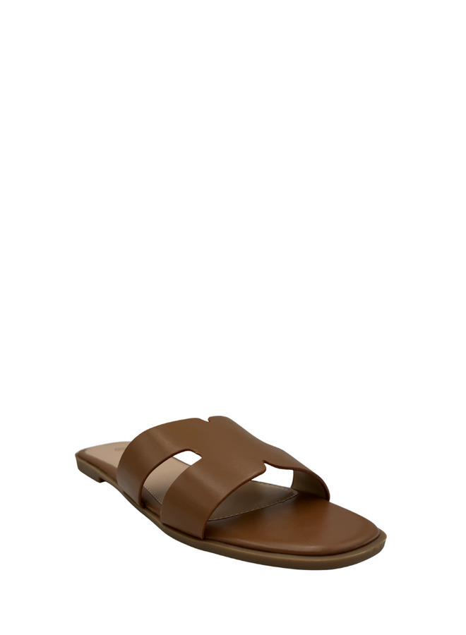 Lauri Slides - Camel