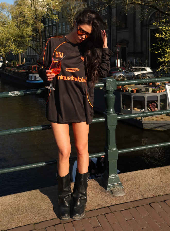 Unique The Label Ama Longsleeve - Black/Orange