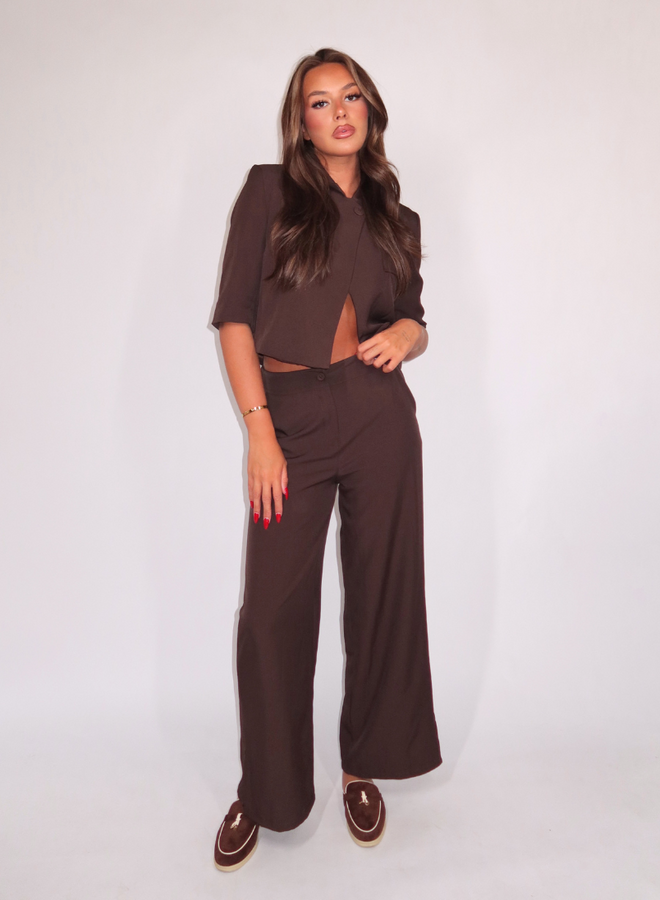 Anicia Set - Bruin