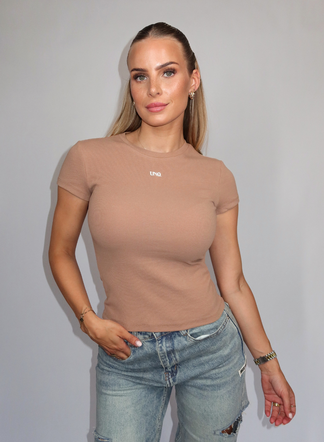 Unique The Label Dana Short Sleeve - Sandy