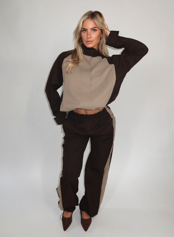 Mila Tracksuit - Bruin
