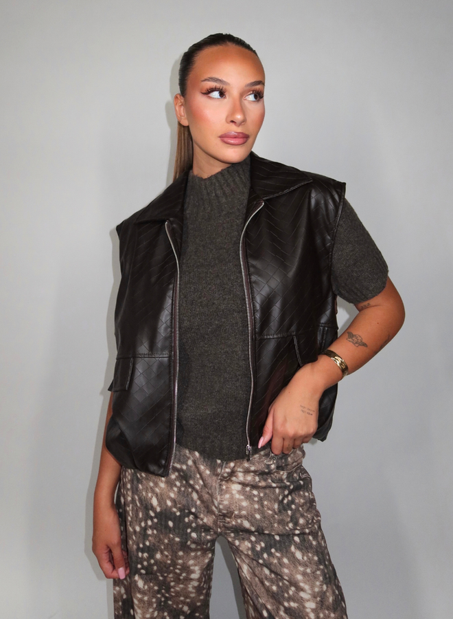 Olivia Gilet - Bruin