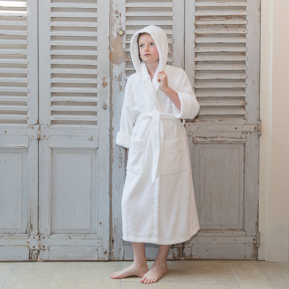 Comfy 400GSM egyptian cotton bathrobe for kids Spatreatments