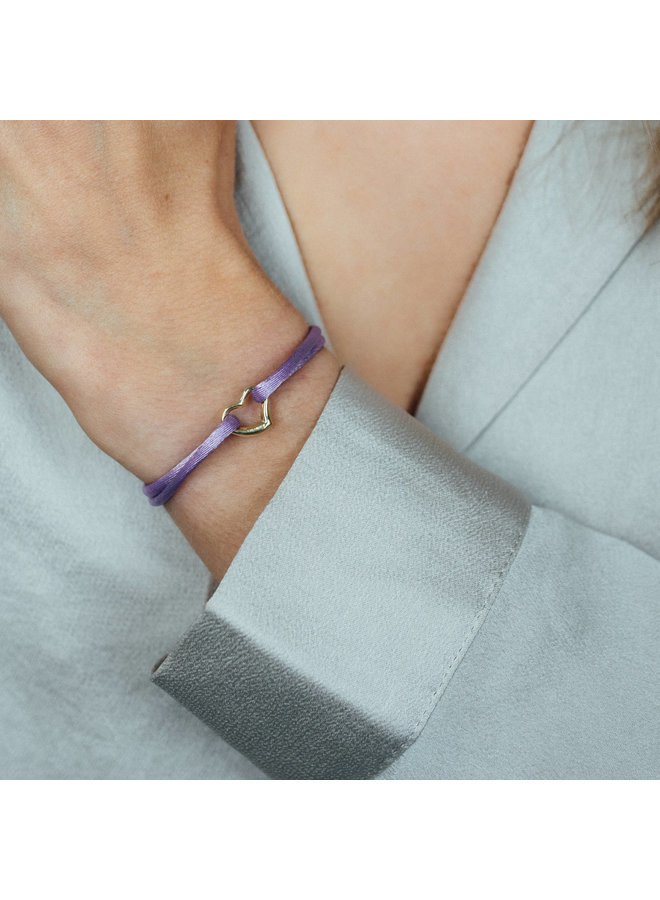 Iconic Bracelet Shaped Heart Cord