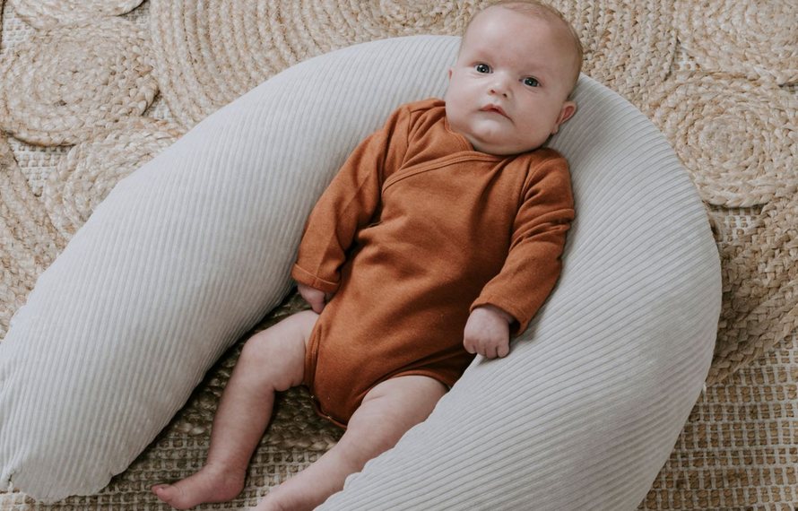 Le rôle indispensable des coussins d'allaitement pour le bébé et les parents