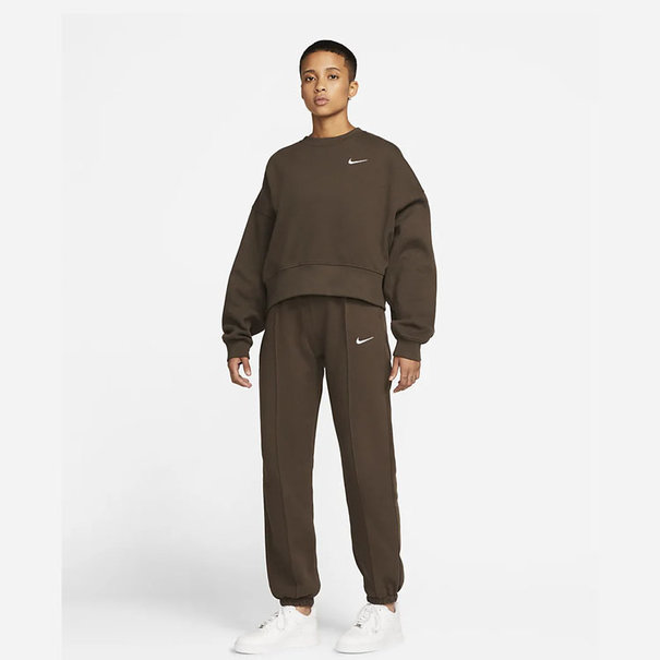 NIKE Brown essential