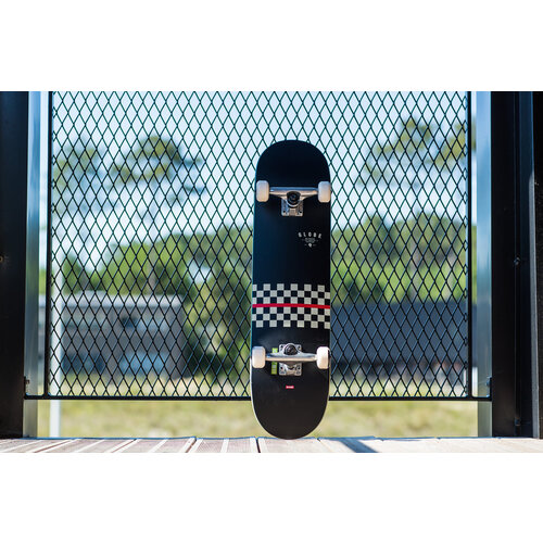 Globe G1 Full On Complete Skateboard Black 7.75" Globe G1 Full On Complete Skateboard Black 7.75"