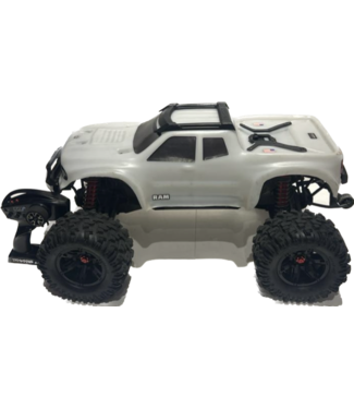 Traxxas X-MAXX 8S occasion 3x nieuw diff en Proline Bash-Body