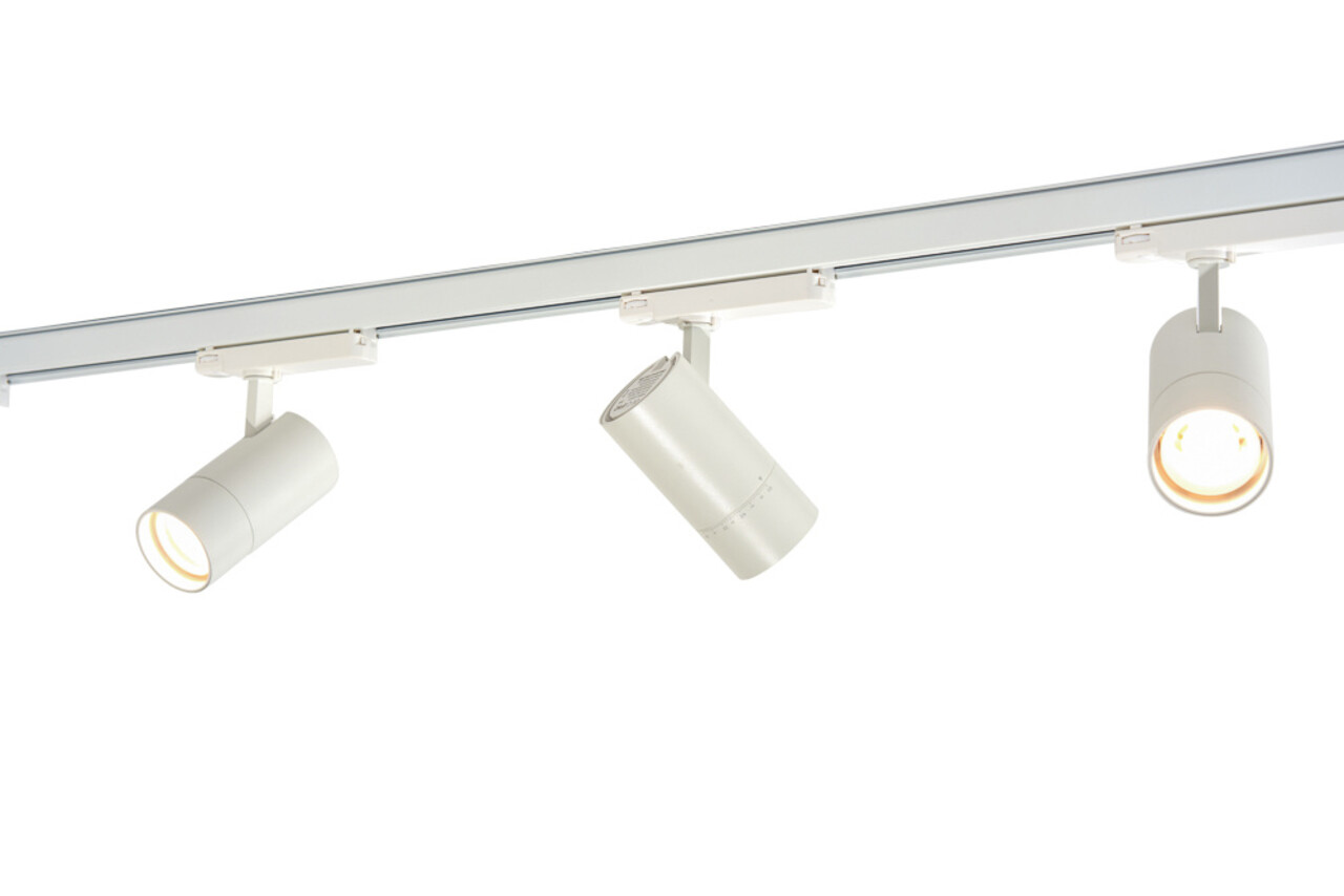 Qub Qub Zoom LED Schienensystem – I-Form – 300cm  – 5x Spots – 3-Phasen – Deckenstrahler Weiß – Einstellbare Helligkeit 20W/25W/30W – Farbtemperatur 2700K/3000K/4000K (Warmweiß bis Tageslichtweiß) Qub Qub Zoom LED Schienensystem – I-Form – 300cm  – 5x Spots – 3-Phasen – Deckenstrahler Weiß – Einstellbare Helligkeit 20W/25W/30W – Farbtemperatur 2700K/3000K/4000K (Warmweiß bis Tageslichtweiß)