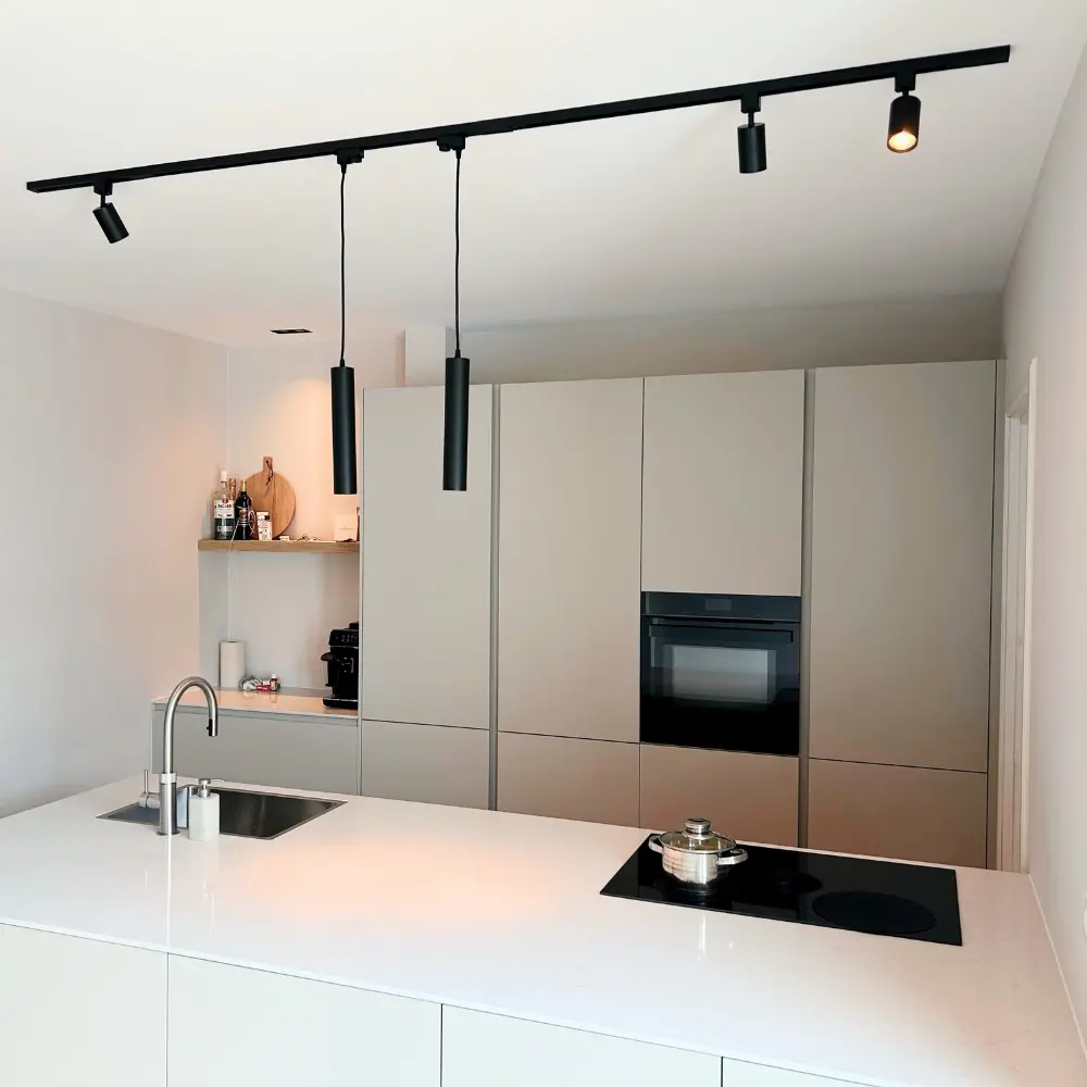 Qub  Focus III track lighting 3 spotlights and 2 pendant lamps black - 300cm - I-shape Qub  Focus III track lighting 3 spotlights and 2 pendant lamps black - 300cm - I-shape