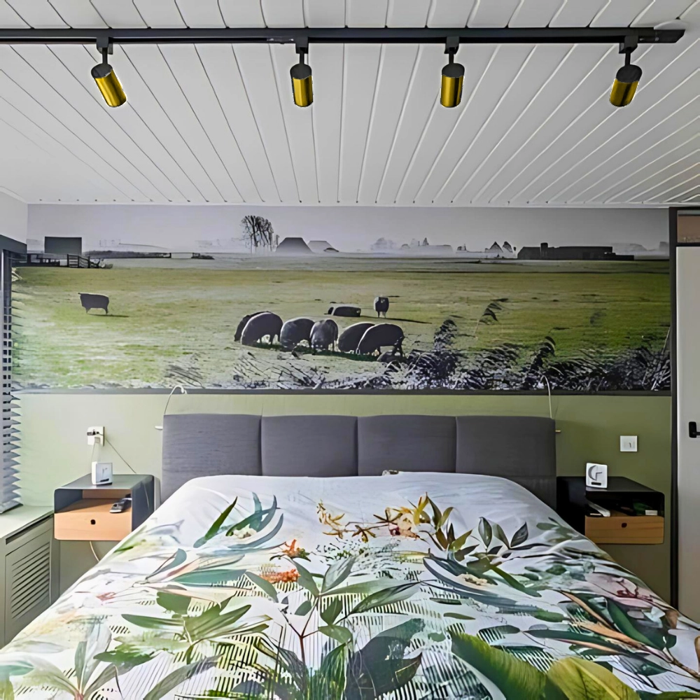 Qub Qub Focus III 1-Phasen Led Schienensystem - 200cm - 3x GU10 Spots - 2x 1m Schienen - I-Form - Deckenstrahler Gold - Erweiterbar & flexibel - LED-kompatibel - Modernes Design Spot lampe Qub Qub Focus III 1-Phasen Led Schienensystem - 200cm - 3x GU10 Spots - 2x 1m Schienen - I-Form - Deckenstrahler Gold - Erweiterbar & flexibel - LED-kompatibel - Modernes Design Spot lampe