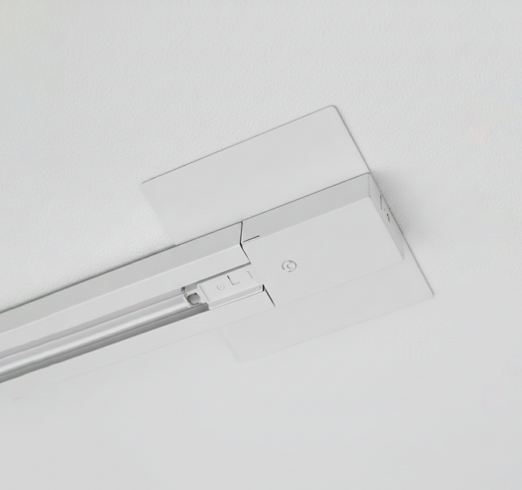 Junction Box Cover Plate Universal - White - 10x10cm - Suitable for 1-Phase and 3-Phase Track Lighting, among others Junction Box Cover Plate Universal - White - 10x10cm - Suitable for 1-Phase and 3-Phase Track Lighting, among others