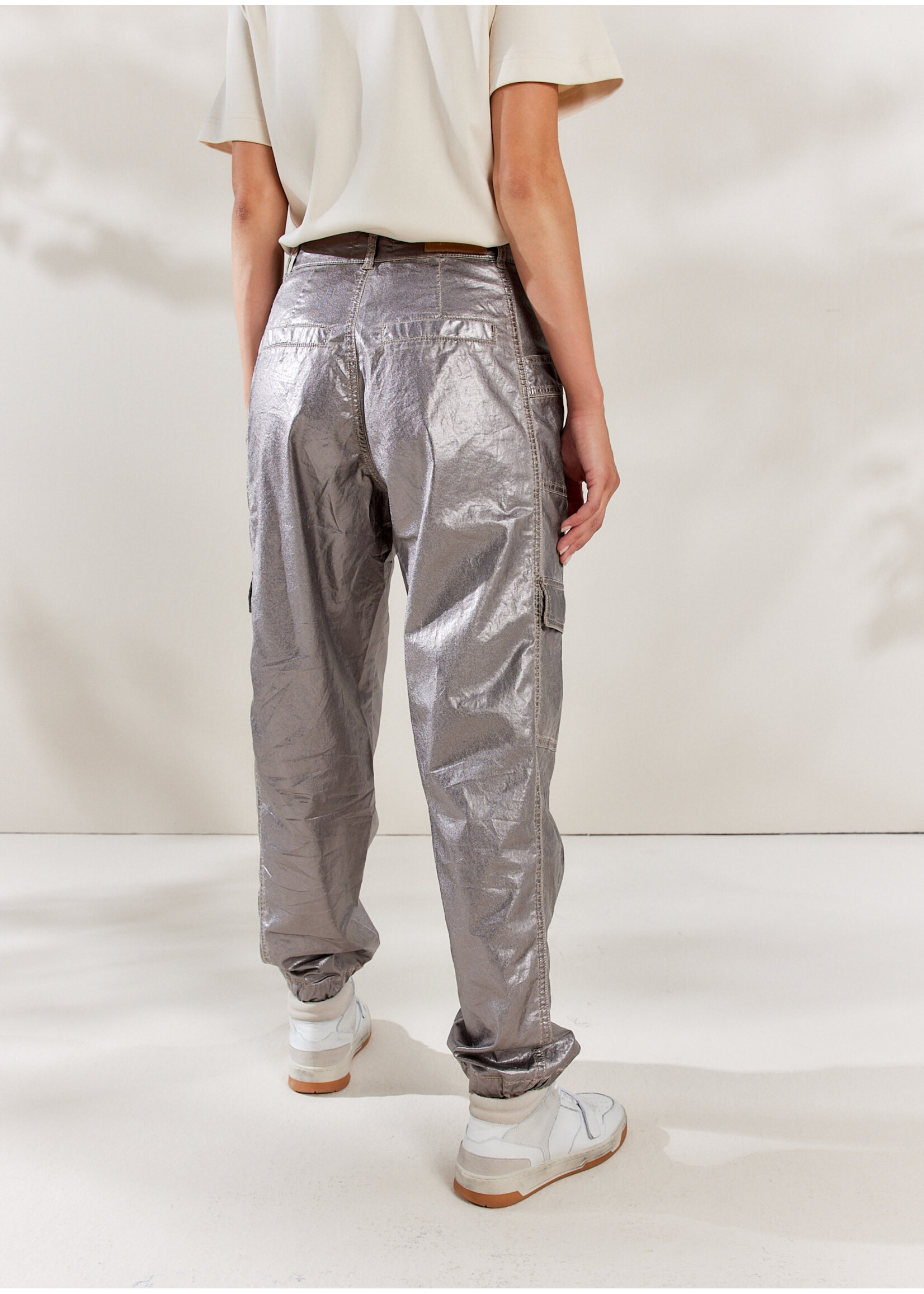 Summum Summum, Cargo pant foil coated twill, Size: