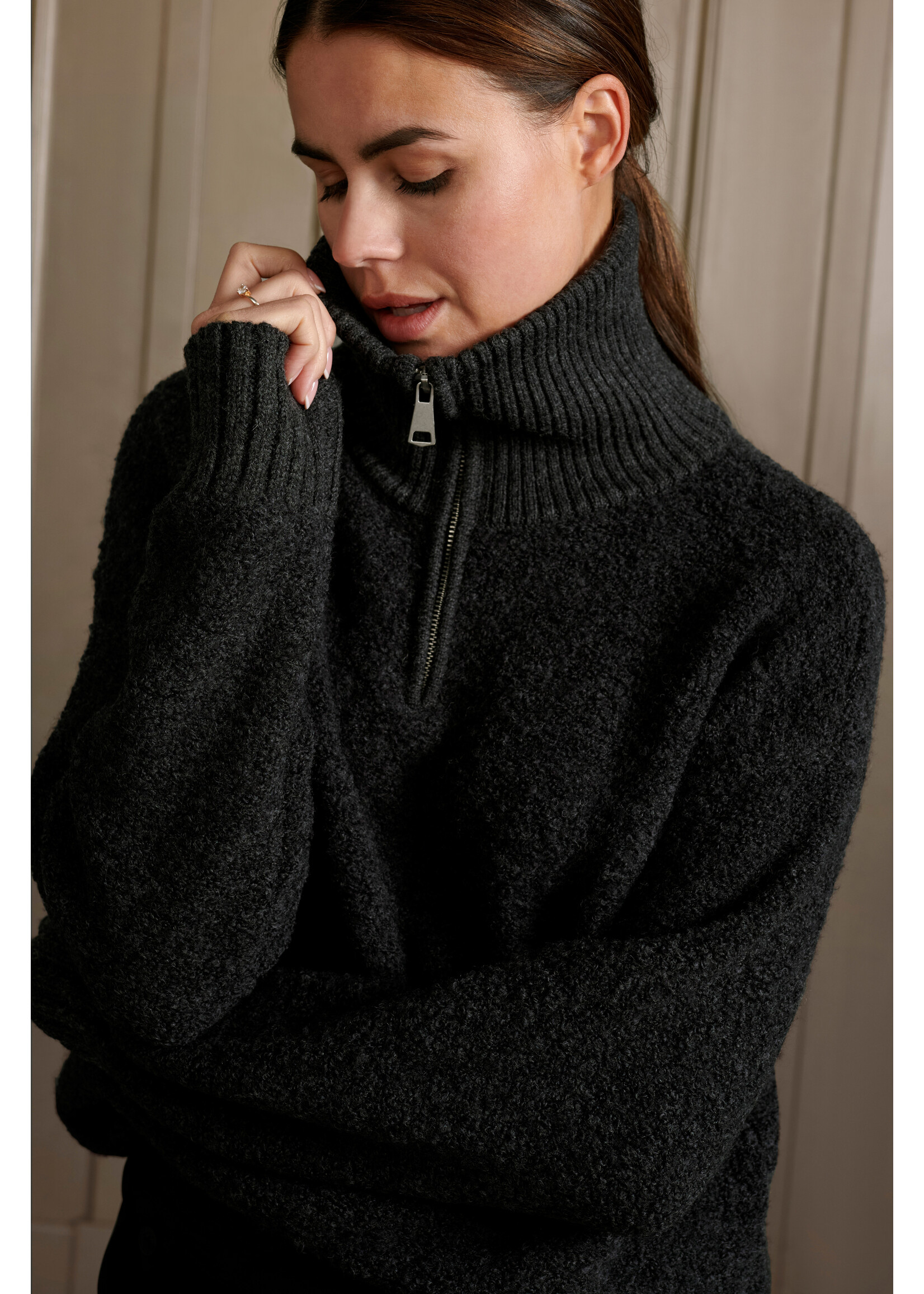 Yaya Yaya, Oversized sweater with half zipper, Anthracite, Size: