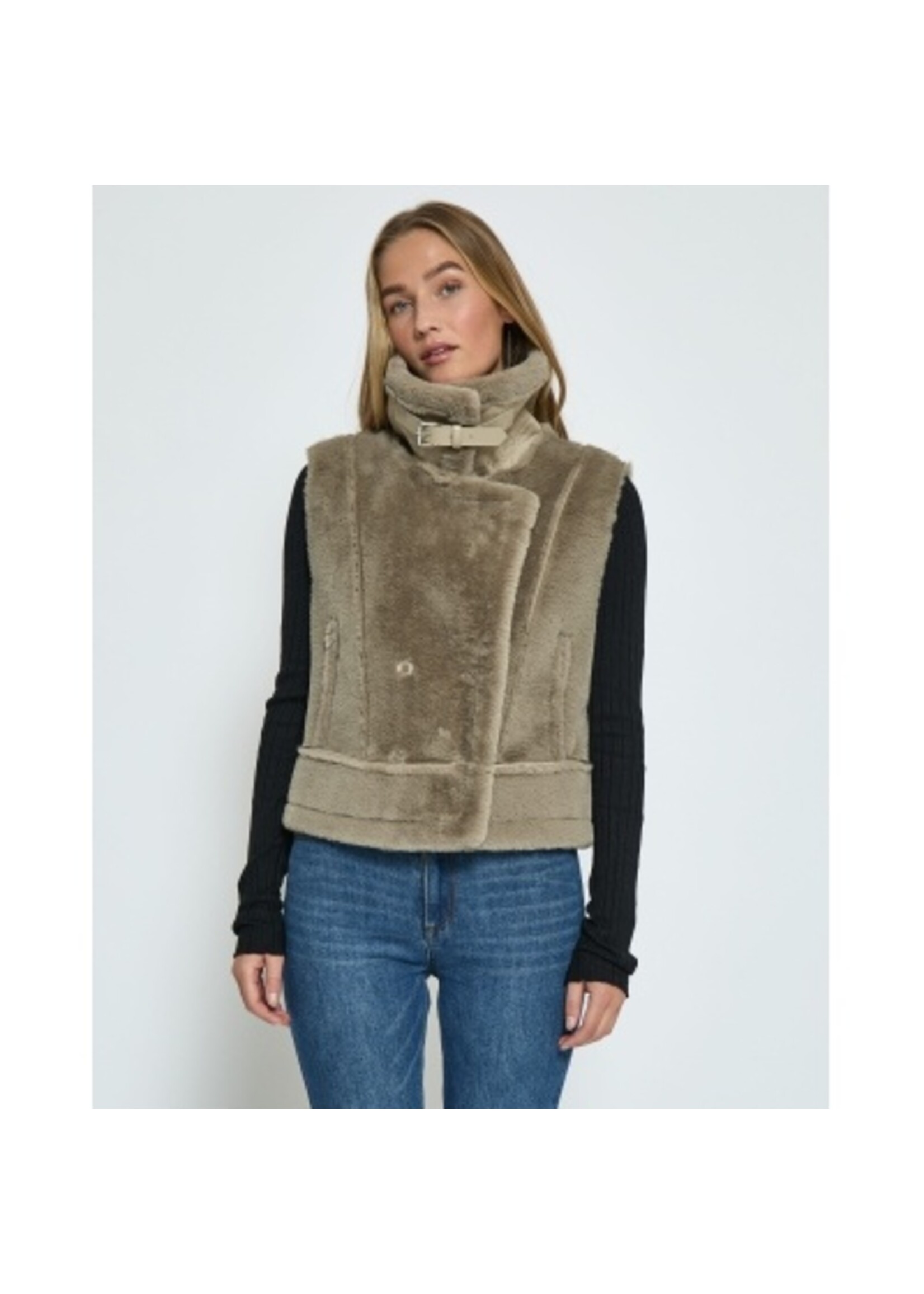 Minus Minus, MSPat Faux Fur vest, Winter Twig Sand, Size: