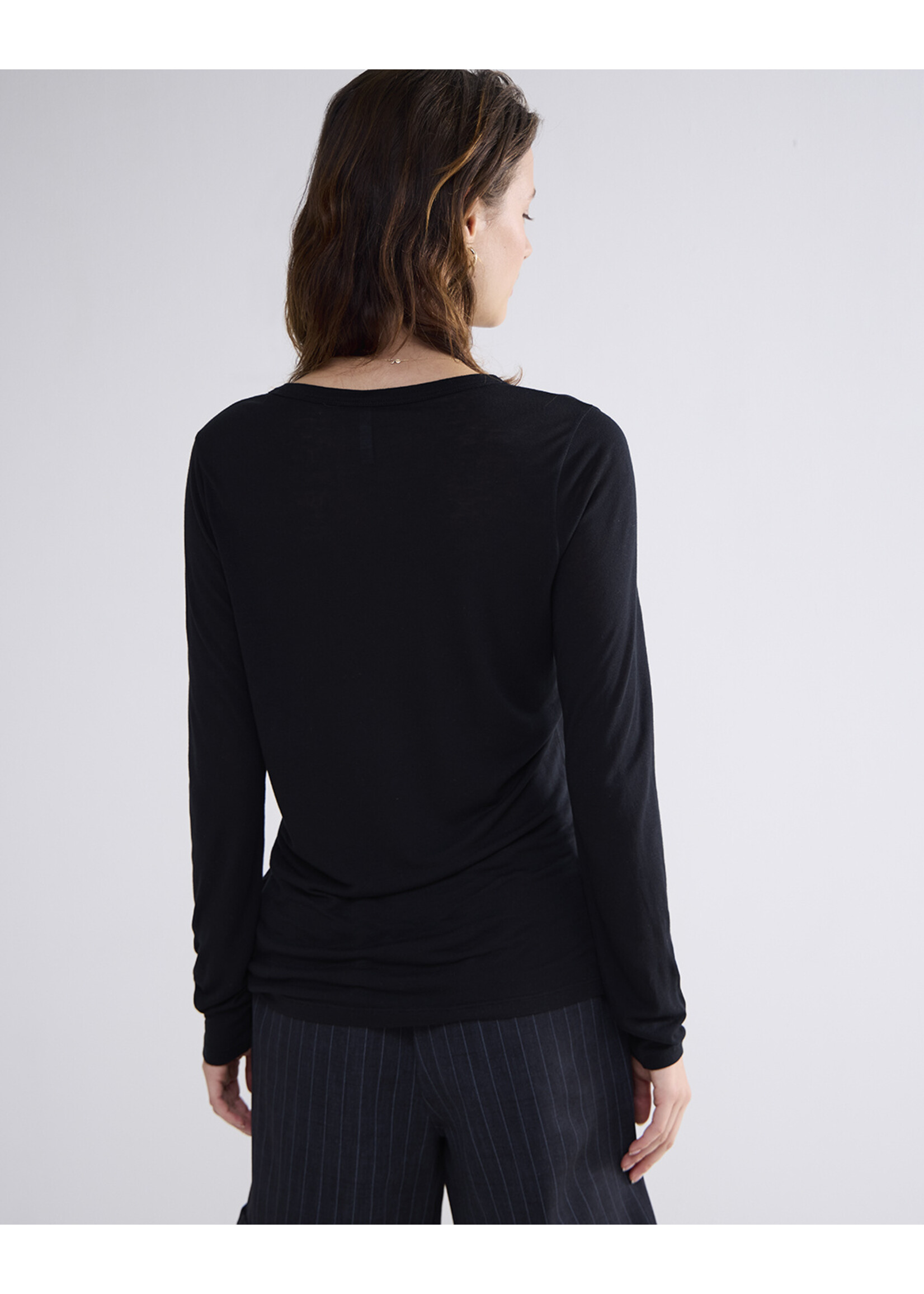 Summum Summum, Round neck top Lyocell Wool Basics, Black, Size: