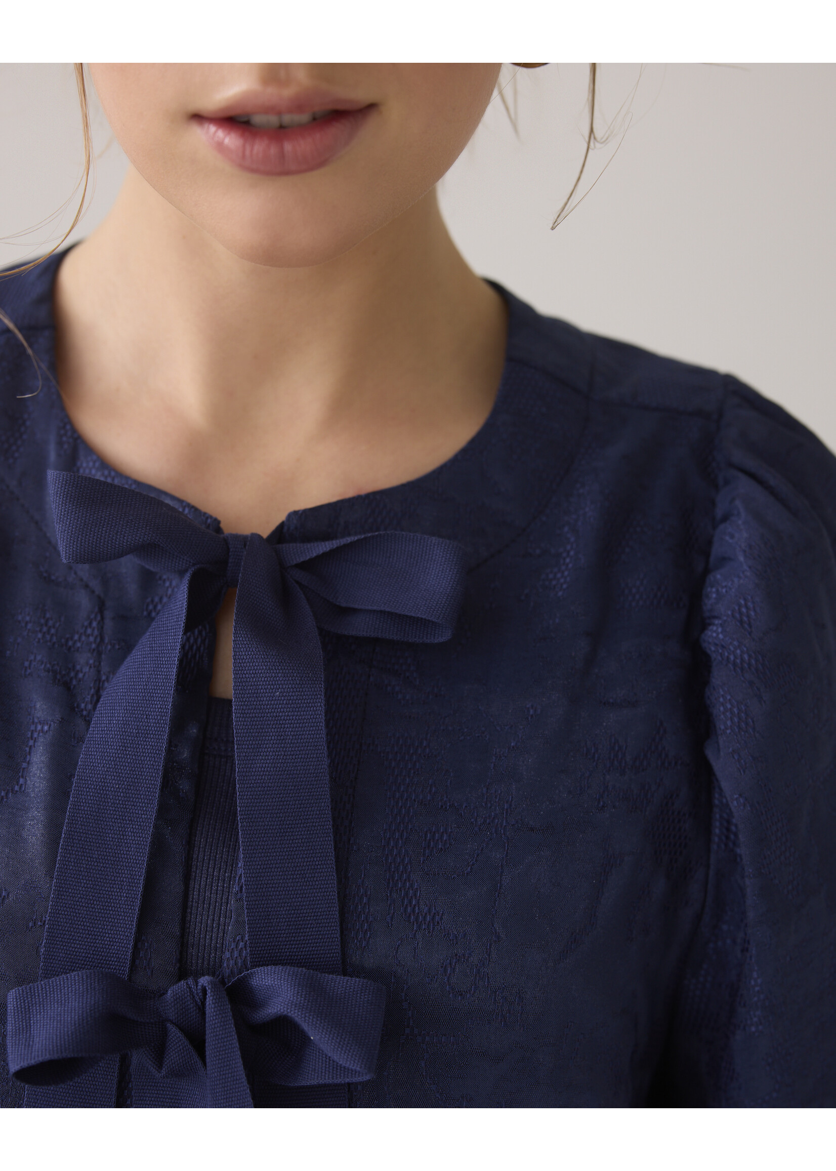 Summum Summum, Blouse jacquard, Navy noir, Size: