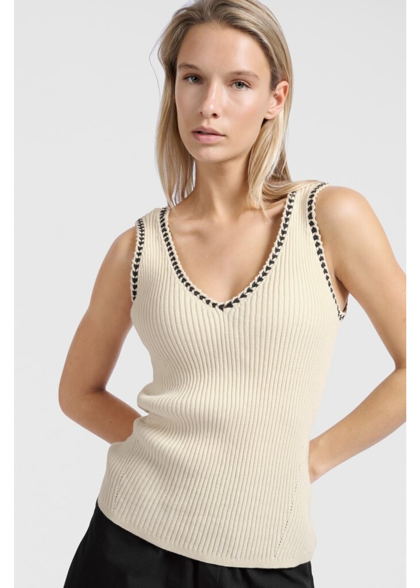 Yaya Yaya, Ribbed tank top with stitch detail, Summer Sand, Size: