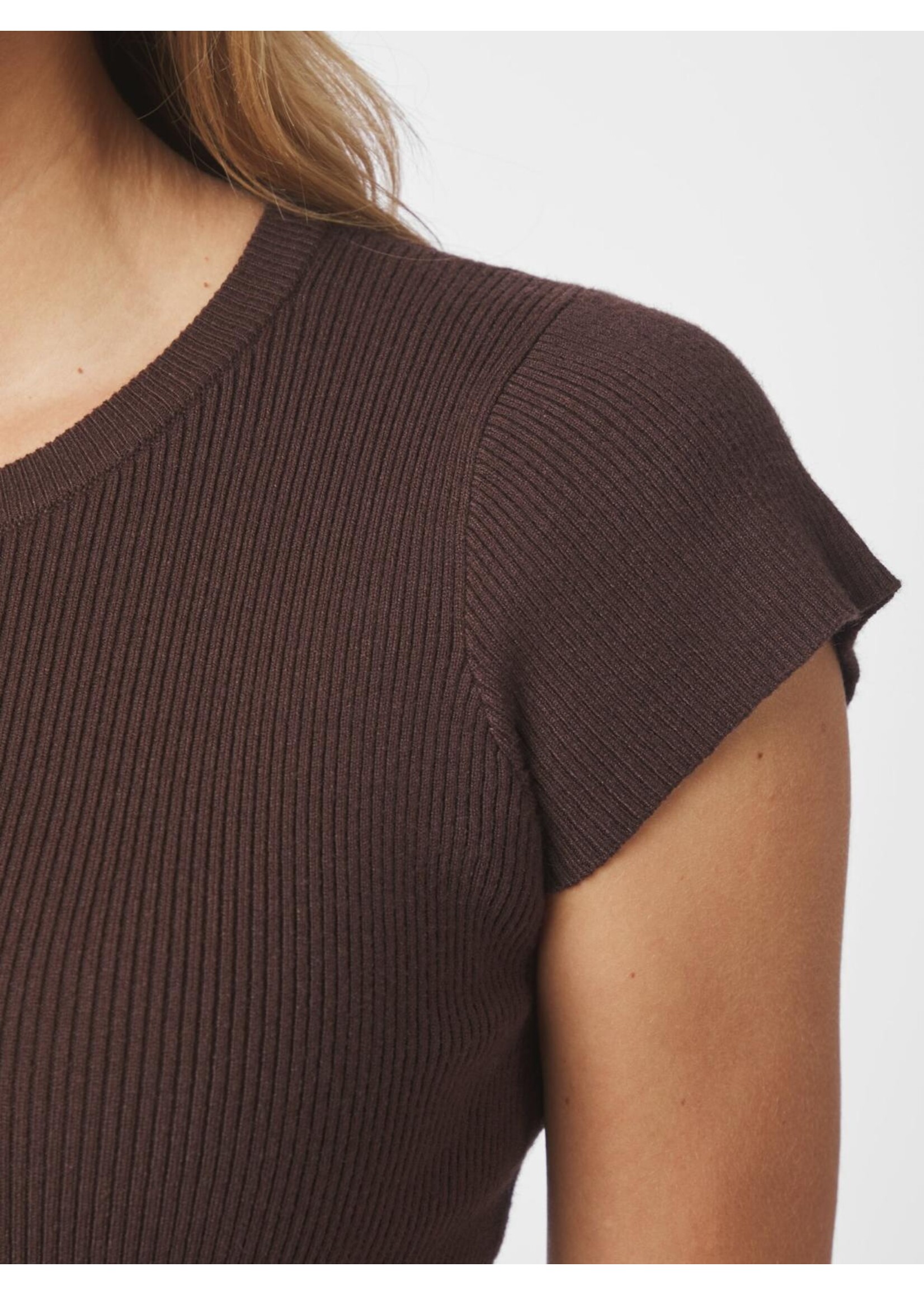 Neo Noir Neo Noir, Tirra Knit Tee, Brown, Size:
