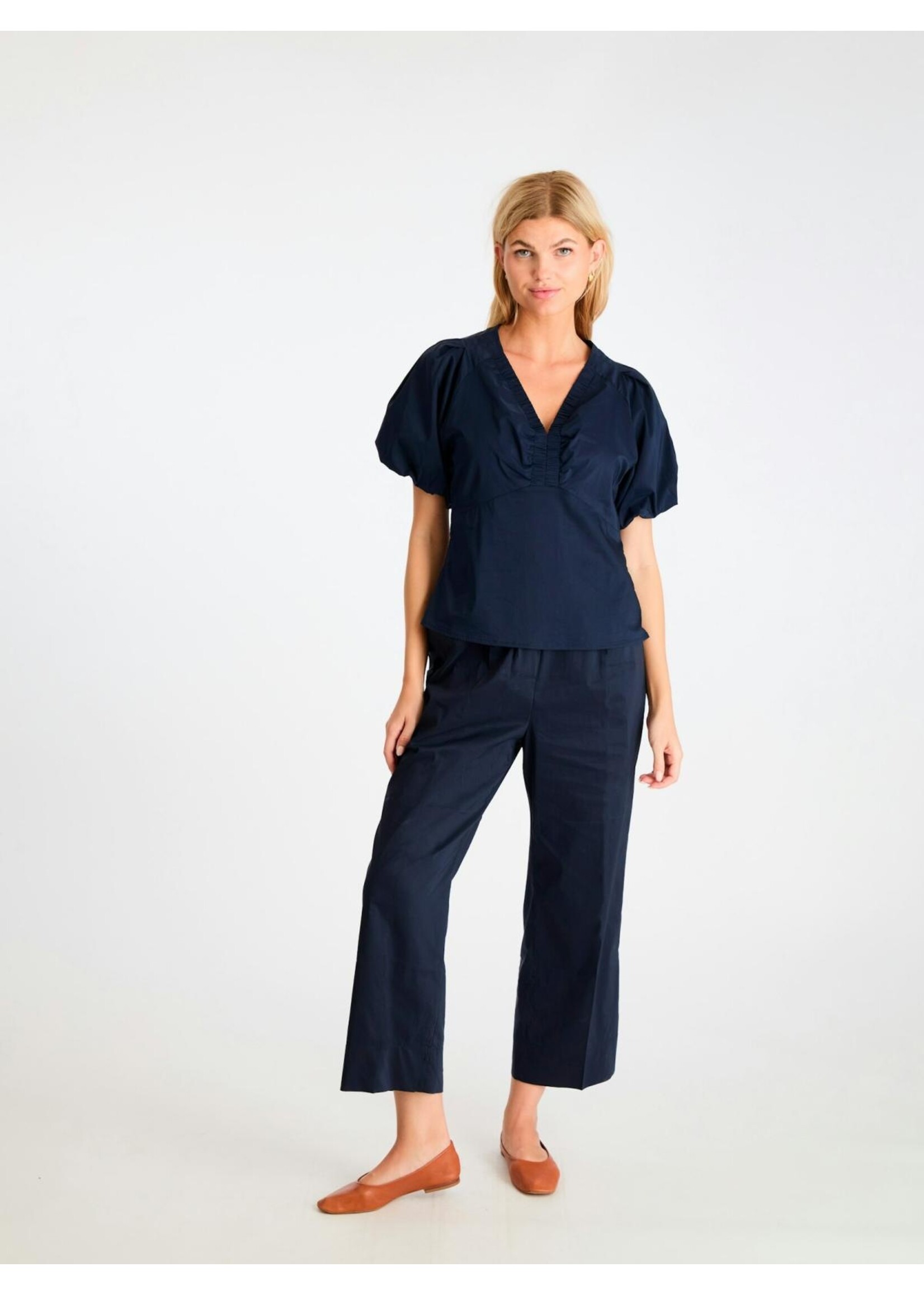 Neo Noir Neo Noir, Irina Structure Blouse, Navy, Size: