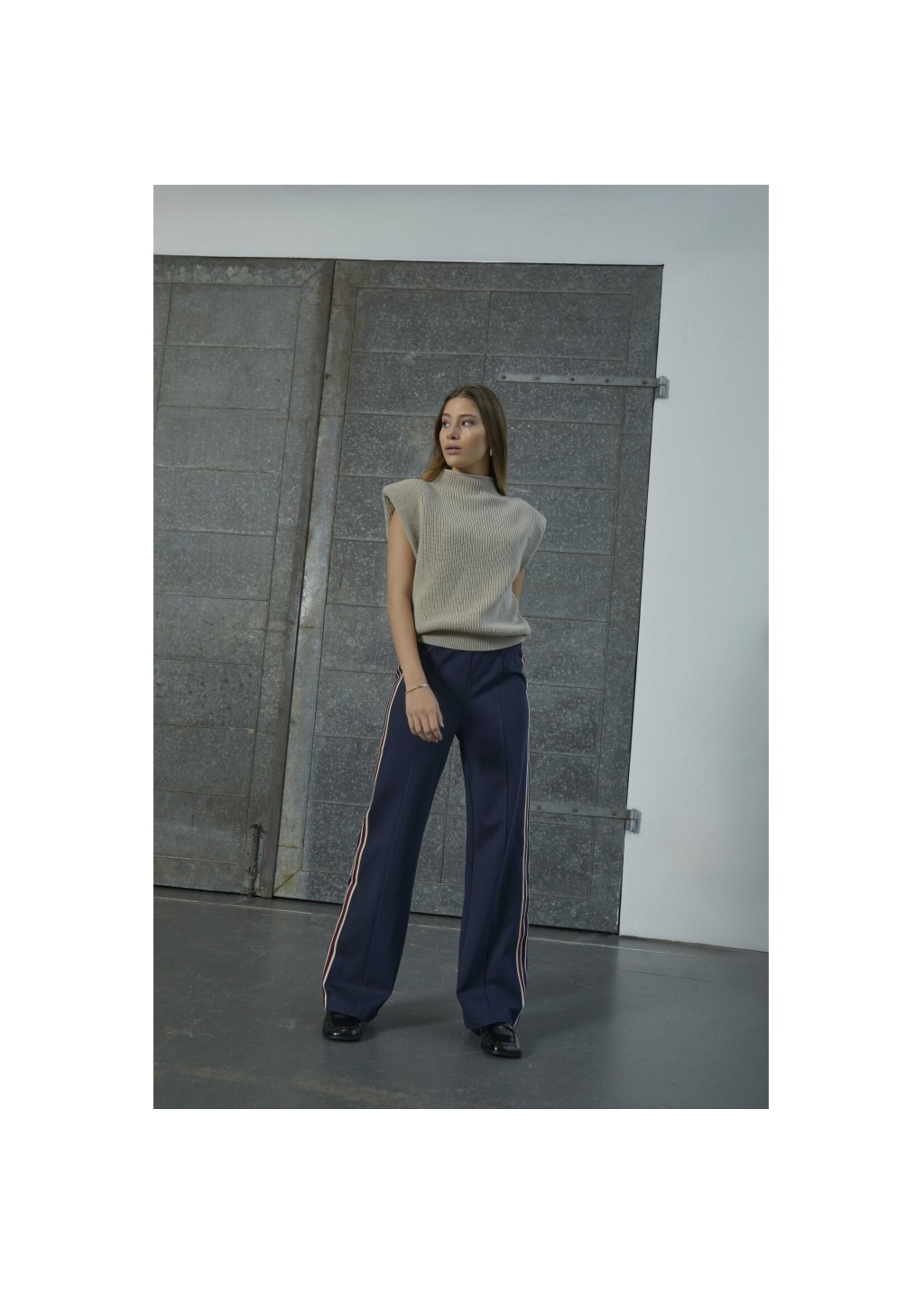 Minus Minus, MSNaomi Knit Vest, String Grey, Size: