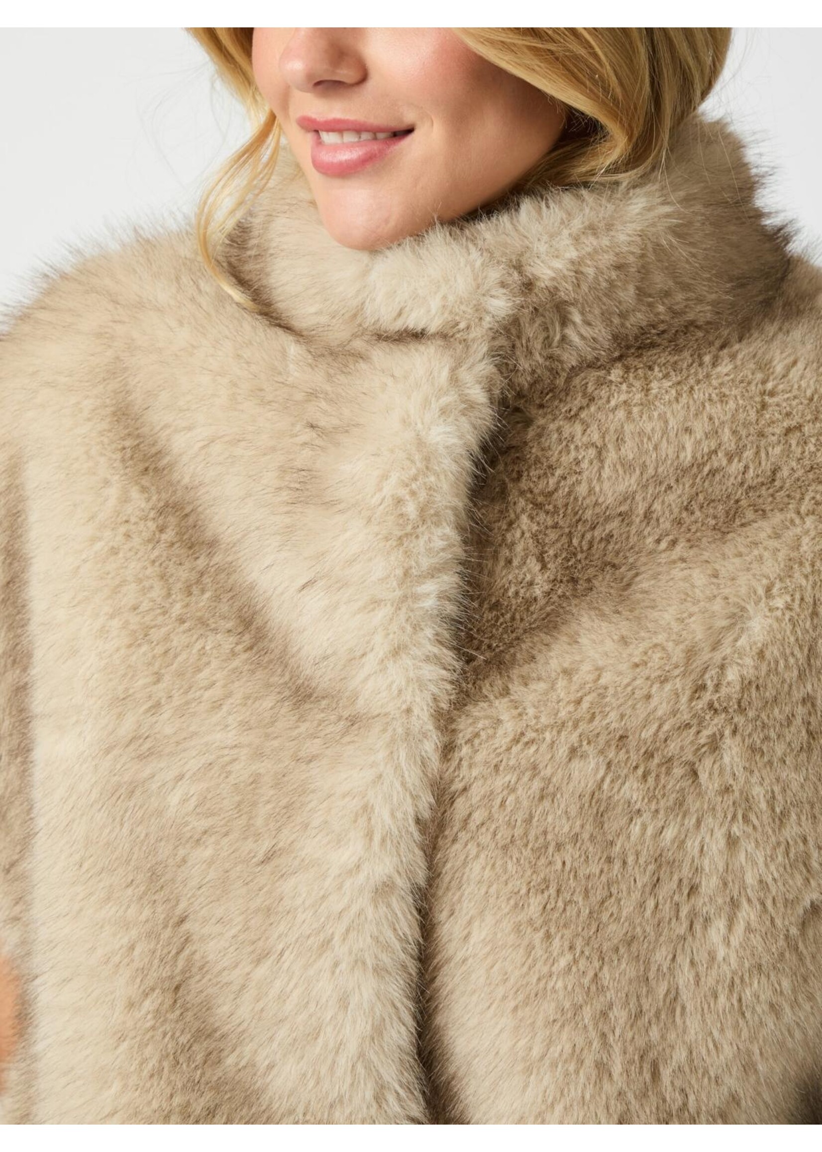 Neo Noir, Kevini Faux Fur Vest, Size: