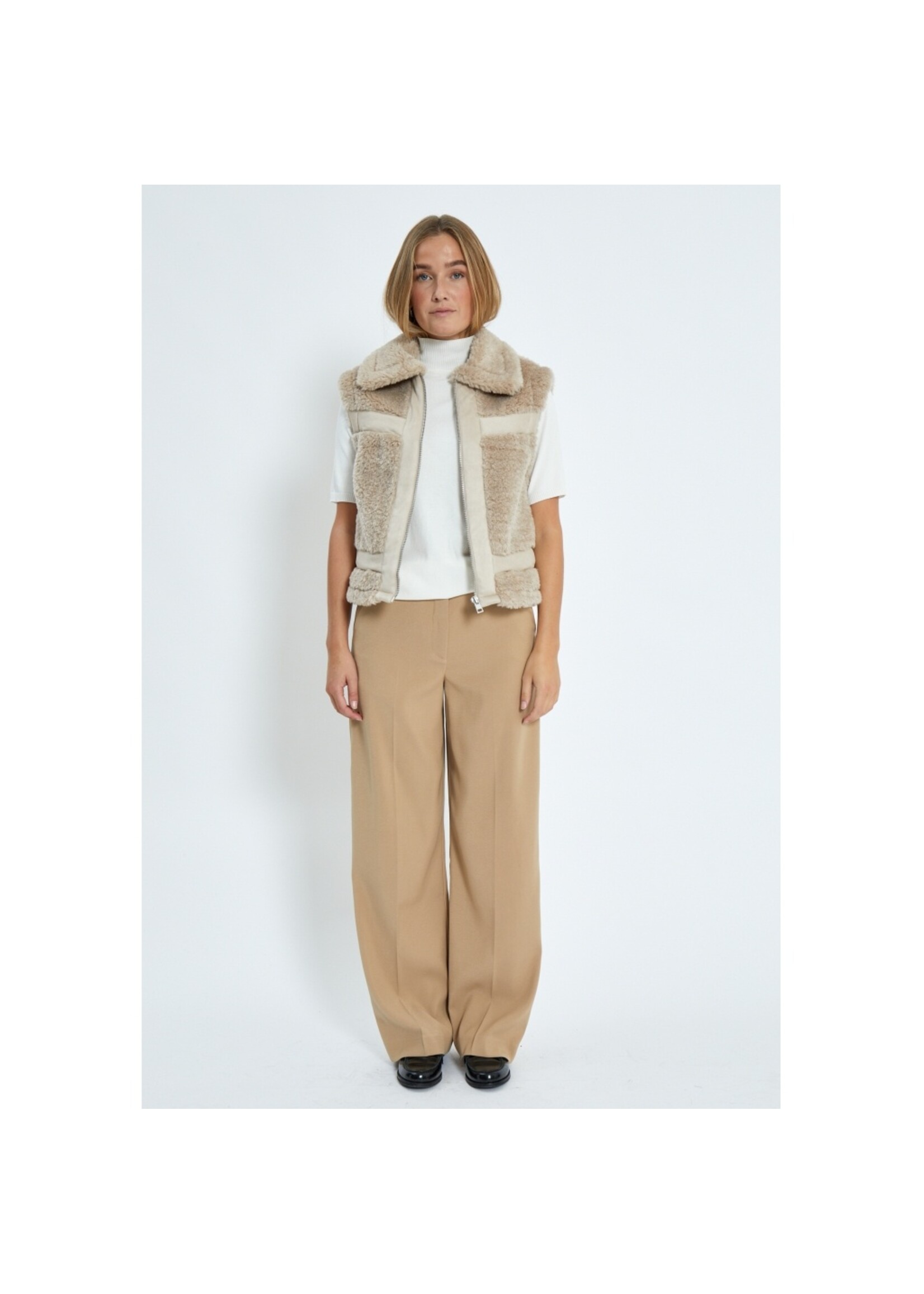 Minus Minus, MSAlda Faux Fur Vest , Sand gray, Size: