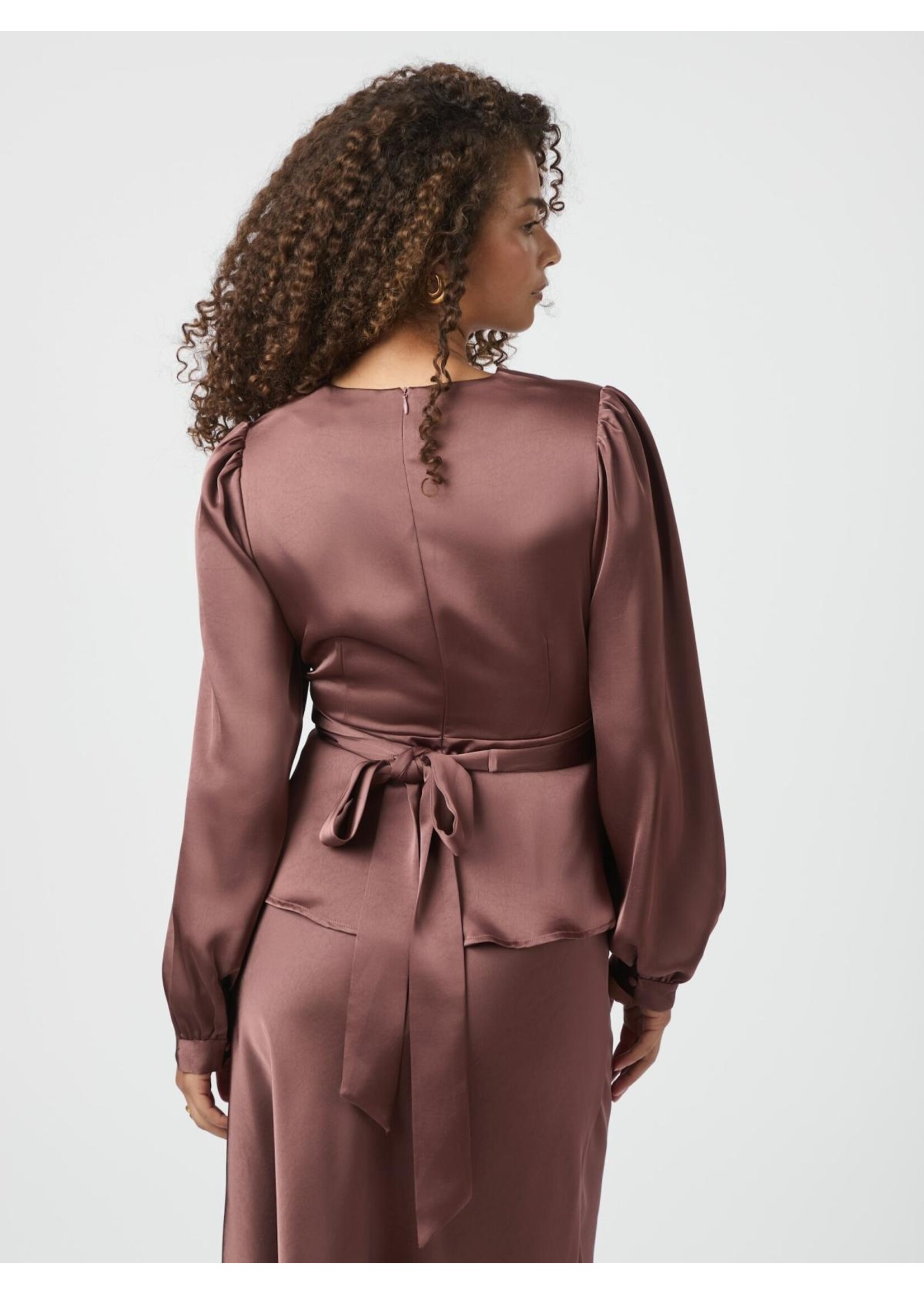 Neo Noir Neo Noir, Rista Heavy Sateen Blouse, Dark Rose, Size: