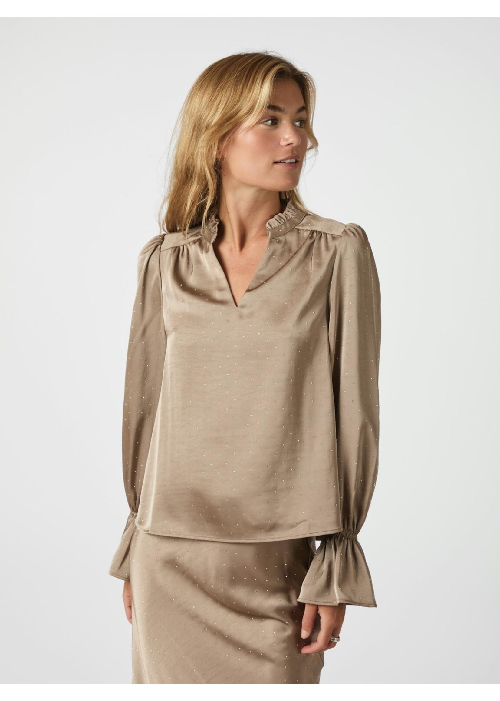 Neo Noir Neo Noir, Amara Heavy Sateen Bedaz Blouse , Dark Taupe, Size: