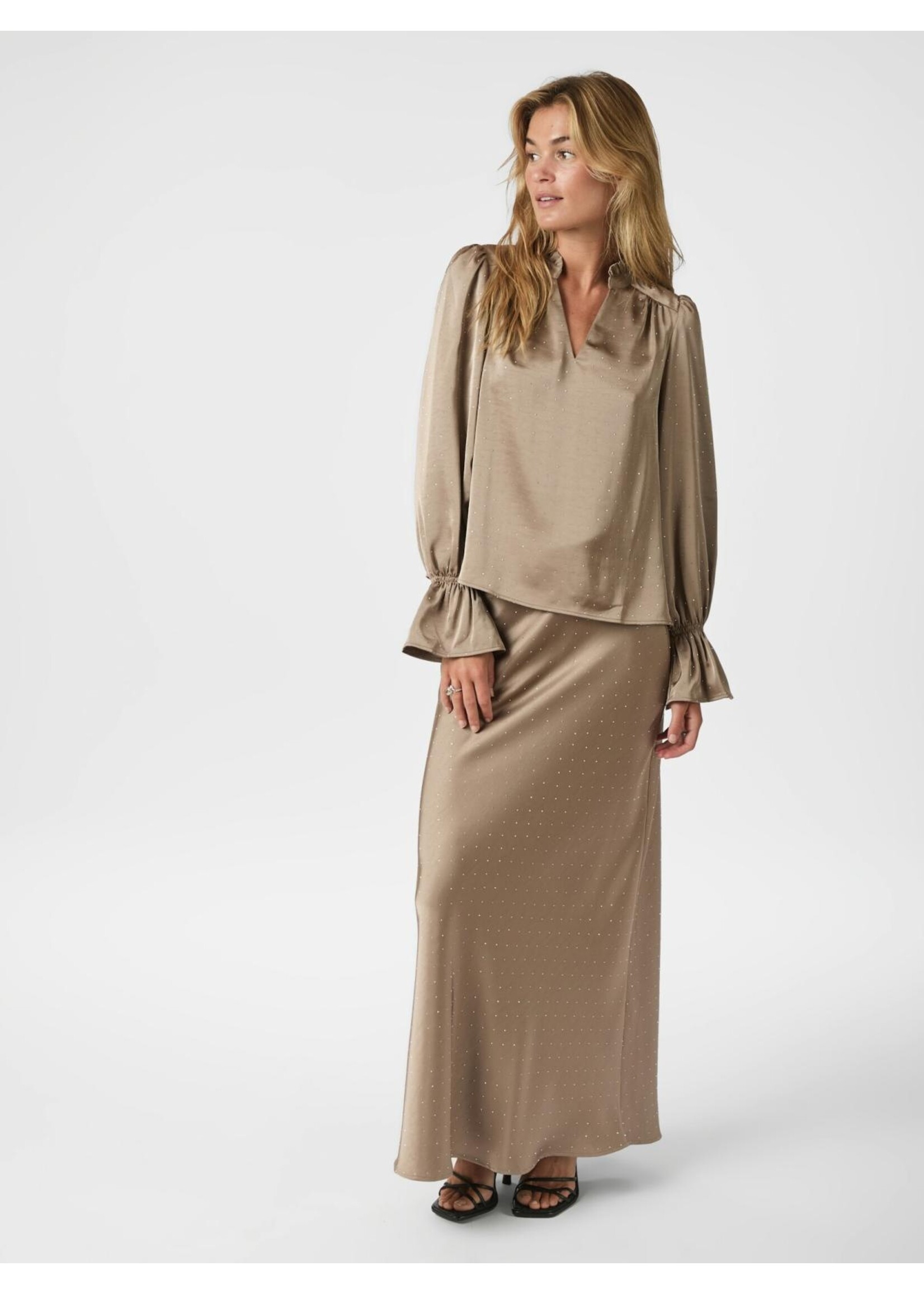 Neo Noir Neo Noir, Amara Heavy Sateen Bedaz Blouse , Dark Taupe, Size: