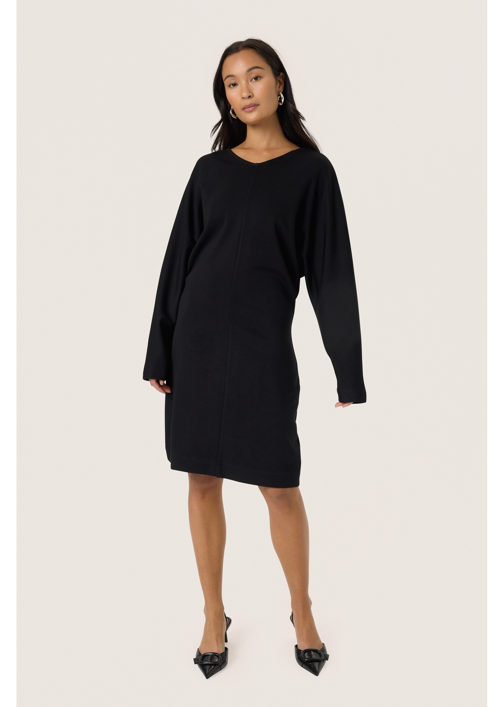 Soaked In Luxury Soaked, SLMarigold Bat Dress, Black, Size: