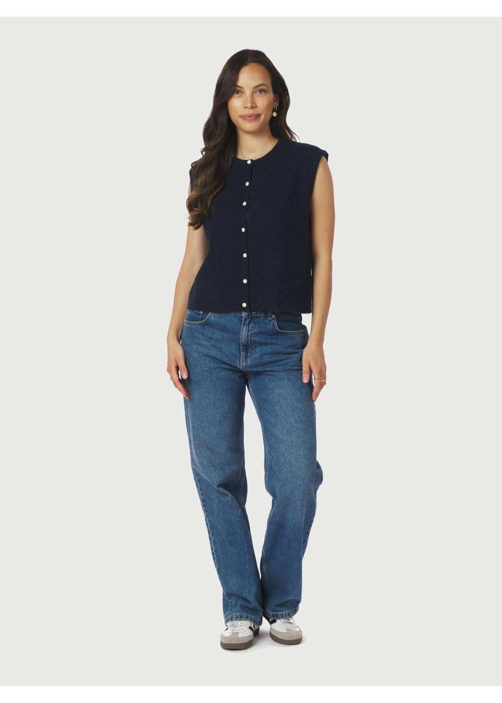 Neo Noir Neo Noir, Everest Knit Vest PO, Navy, Size: