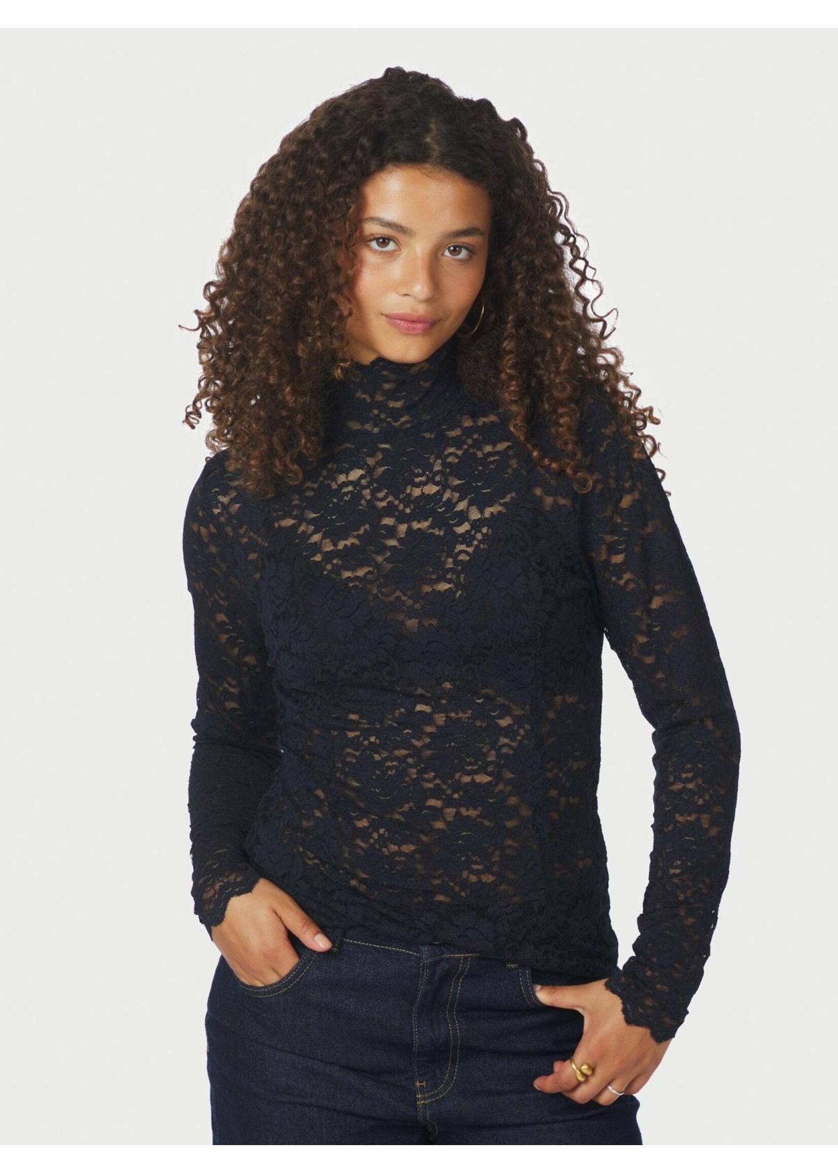 Neo Noir Neo Noir, Liza Laceflower Blouse, Navy, Size: