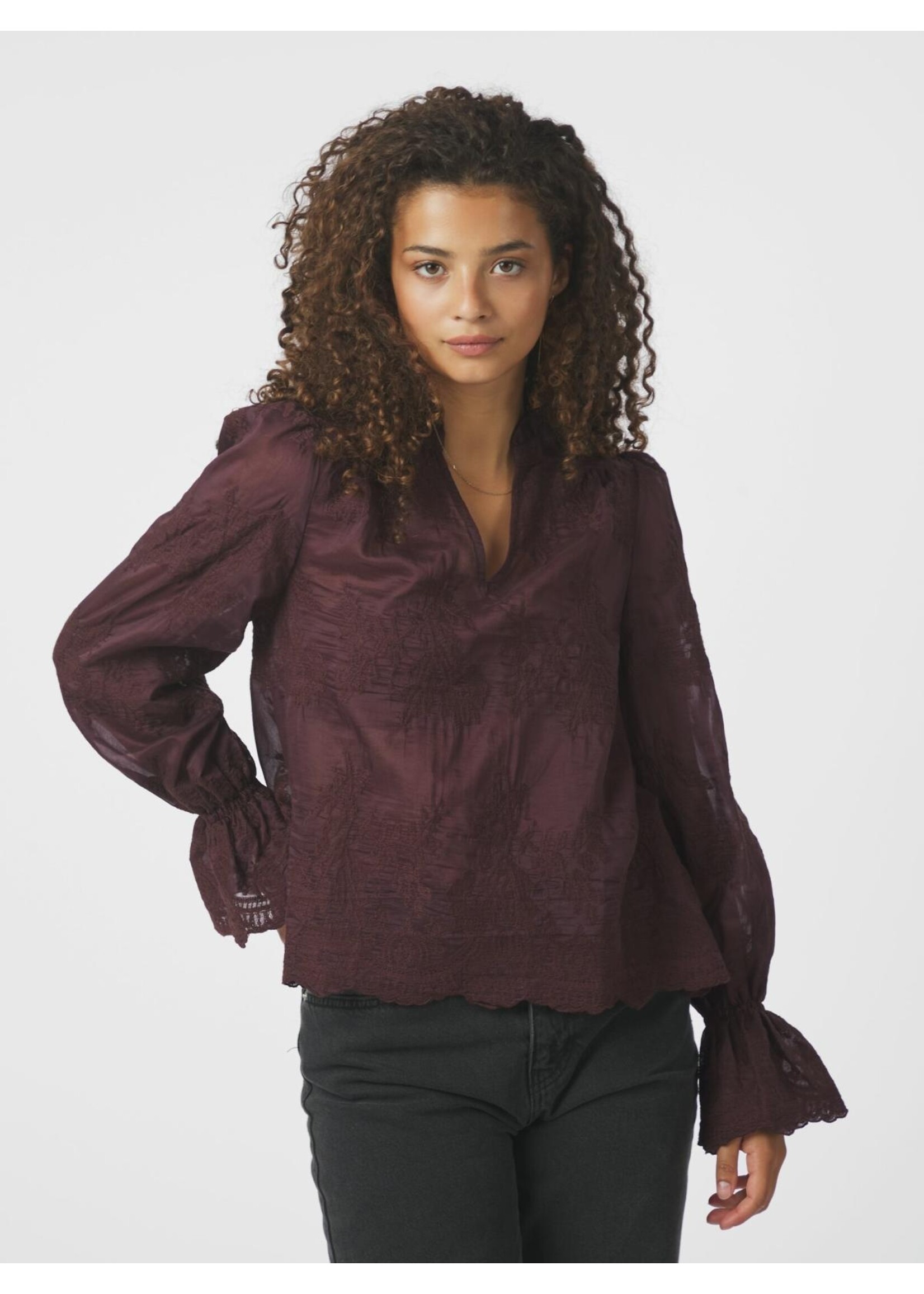 Neo Noir Neo Noir, Amara Big Embroidery Blouse, Burgundy, Size: