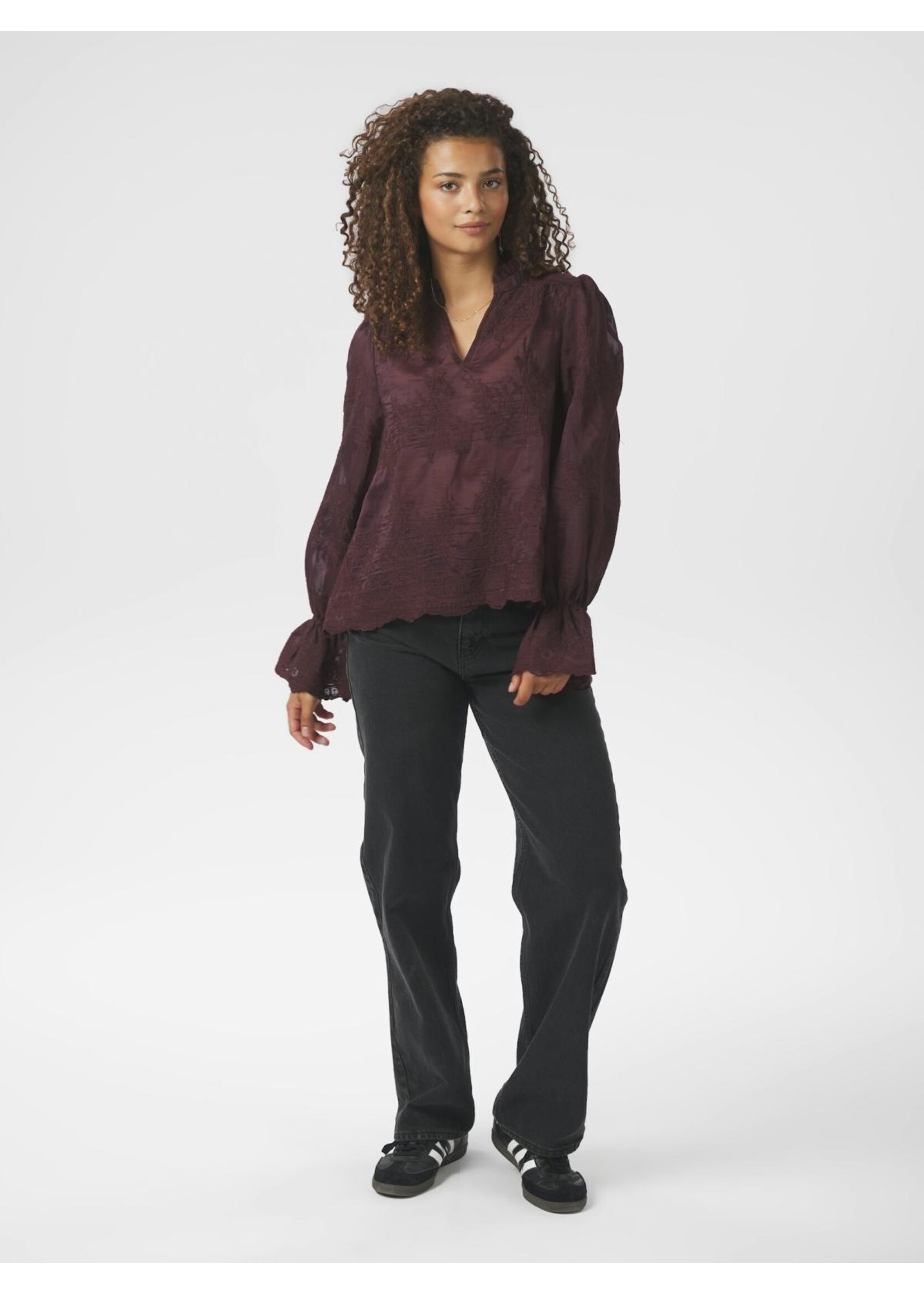 Neo Noir Neo Noir, Amara Big Embroidery Blouse, Burgundy, Size: