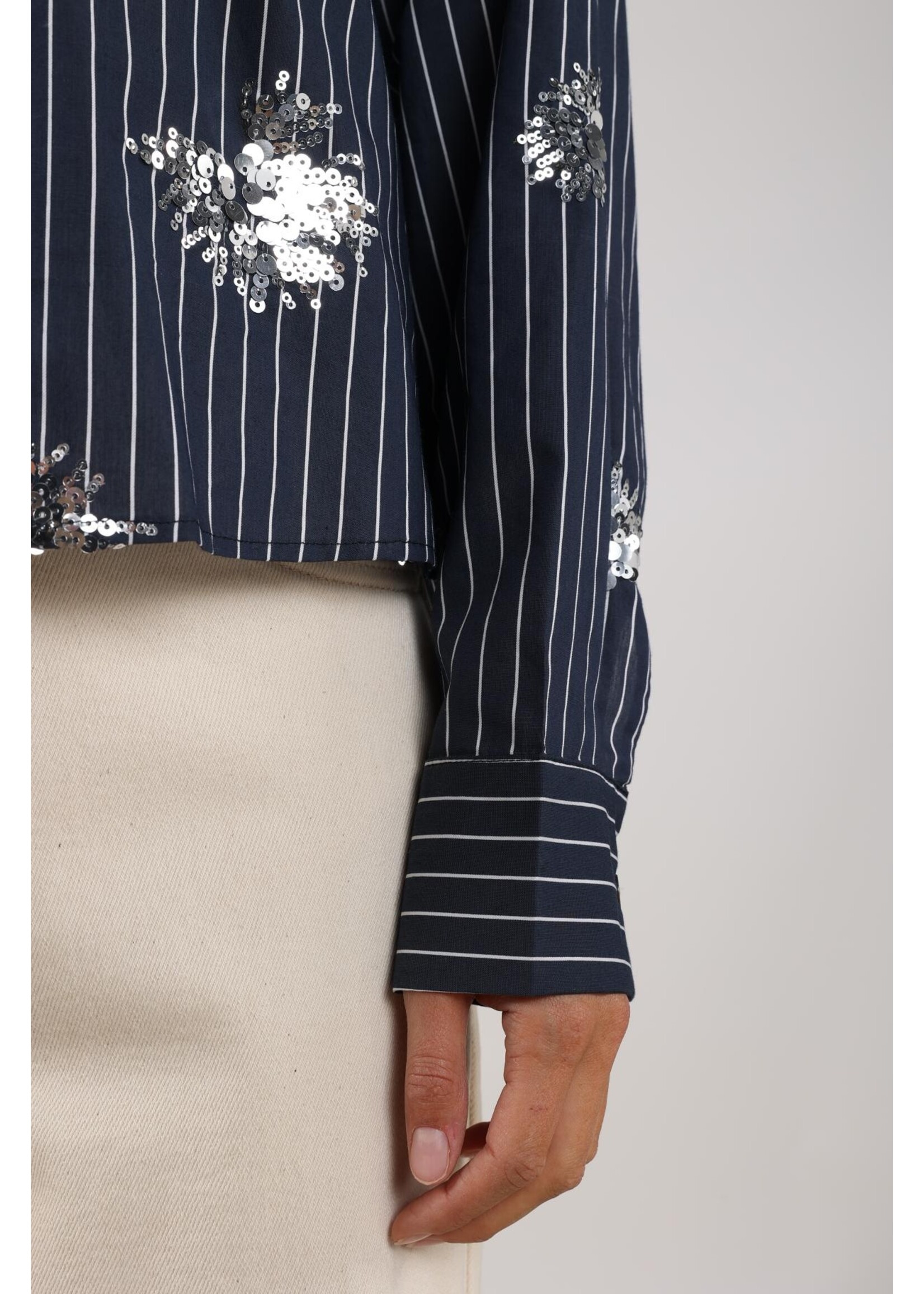 Nukus Nukus, Tessa Blouse Paillet, Navy, Size: