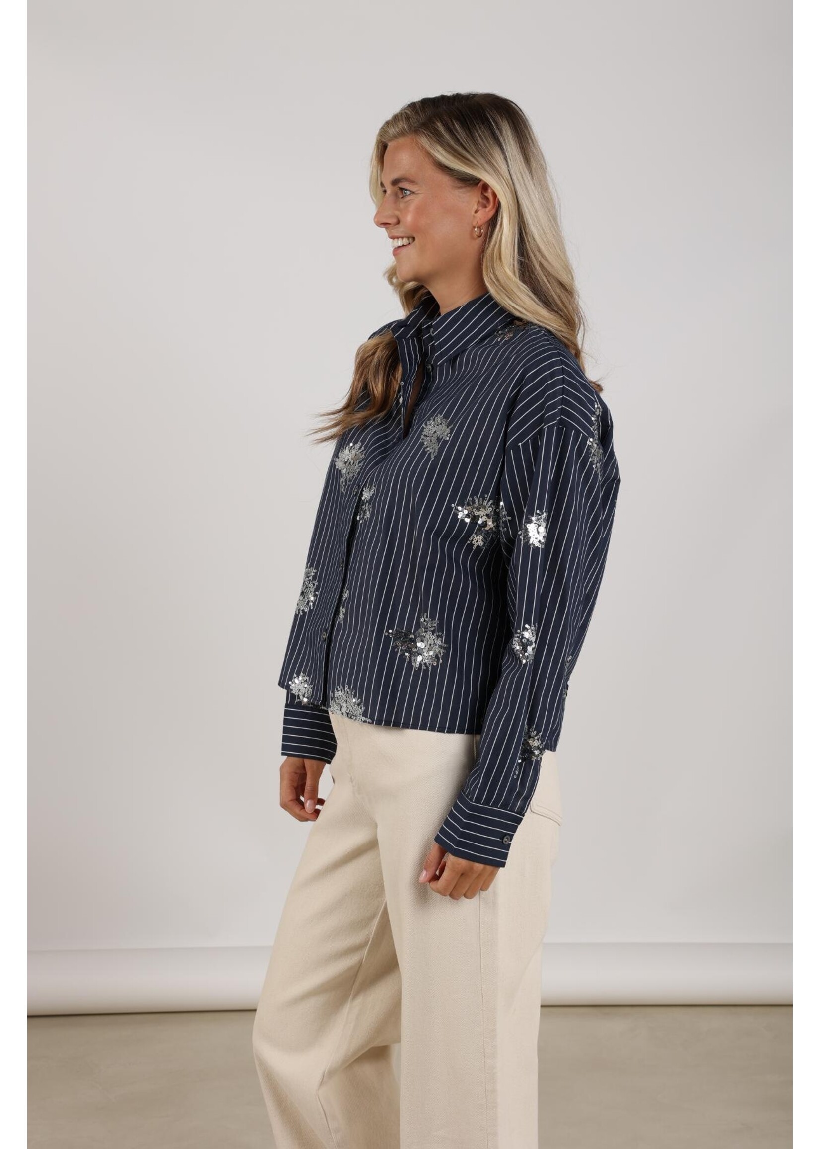 Nukus Nukus, Tessa Blouse Paillet, Navy, Size: