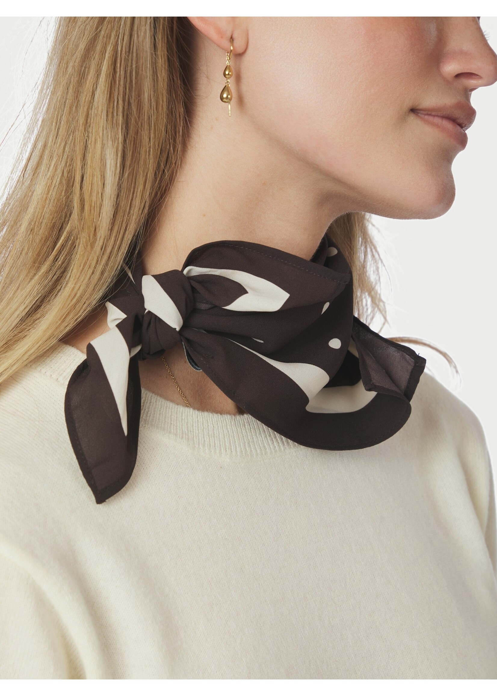 Neo Noir Neo Noir, Judy Dot Scarf