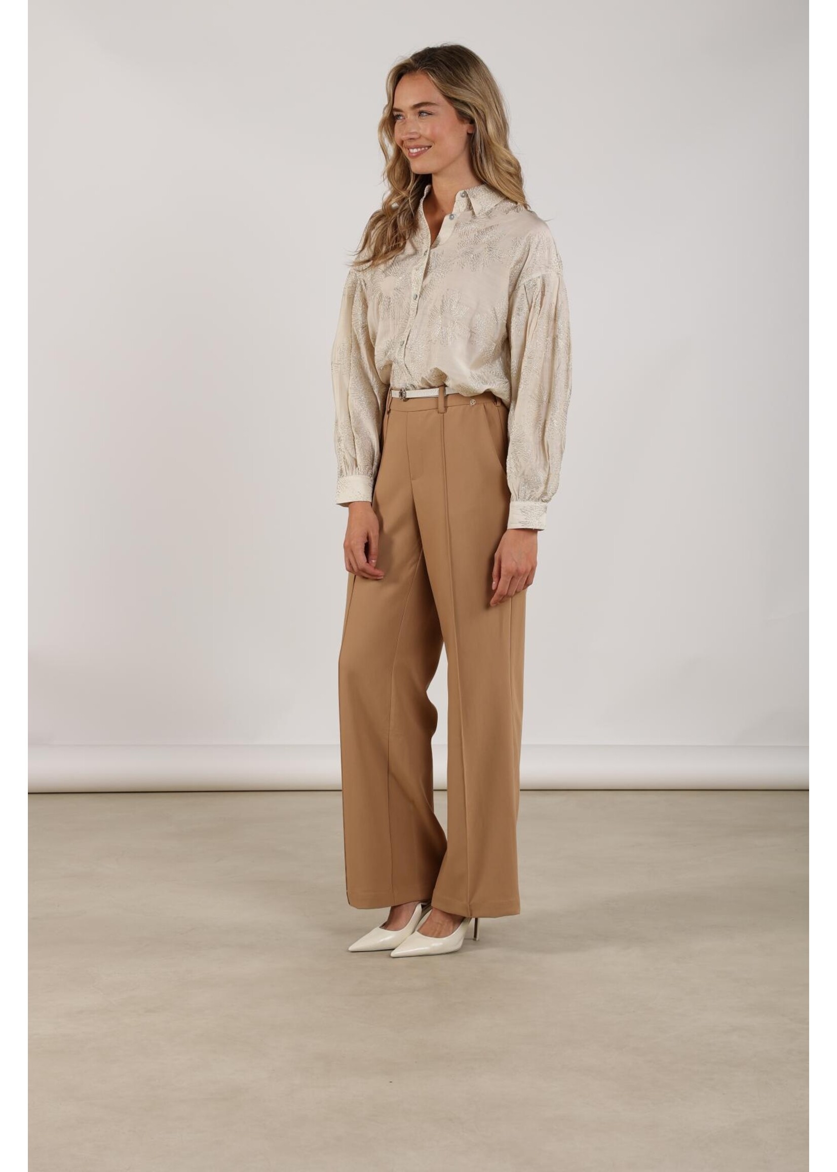 Nukus Nukus, Nola Blouse Embroidery, Offwhite/Gold, Size: