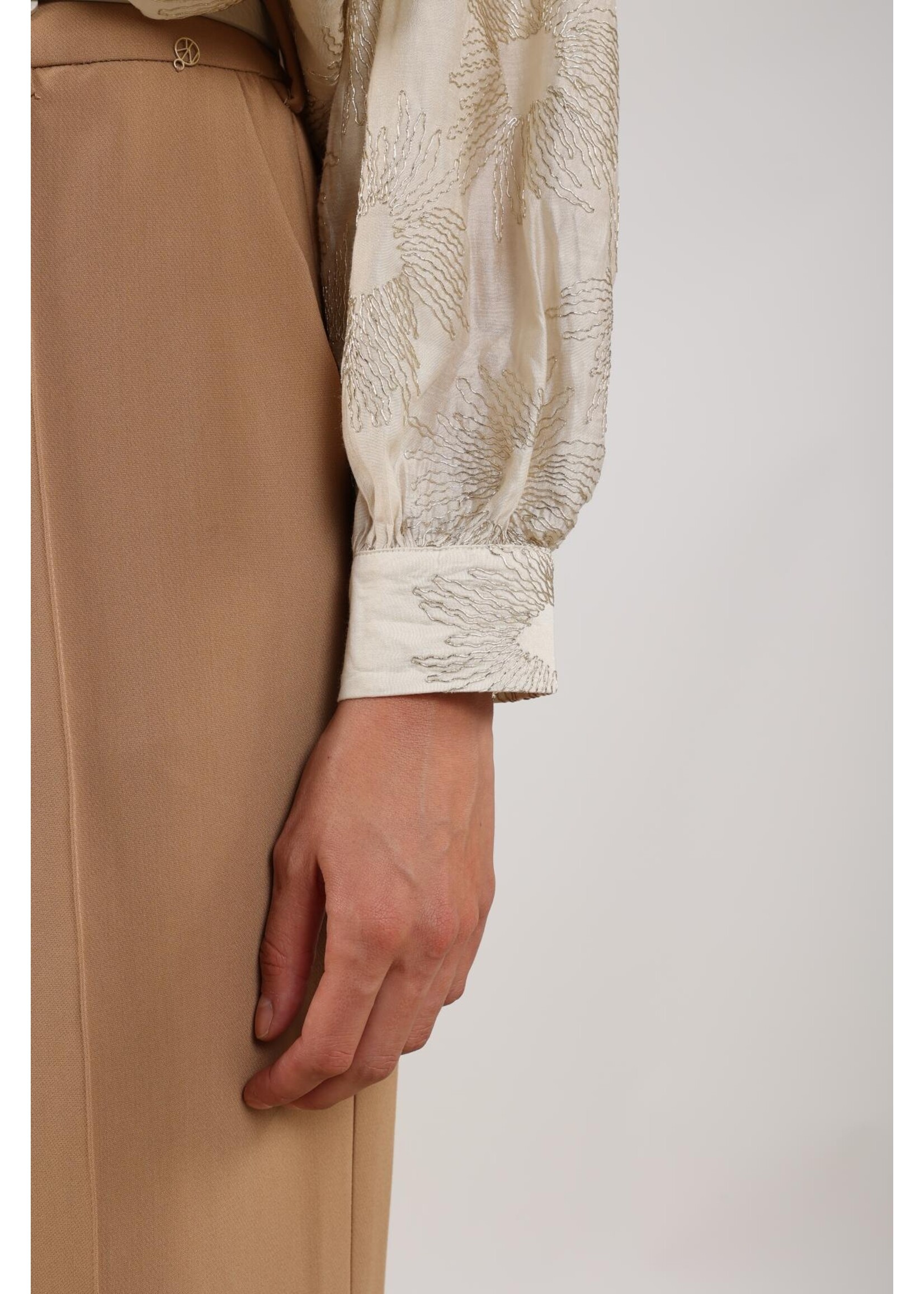 Nukus Nukus, Nola Blouse Embroidery, Offwhite/Gold, Size: