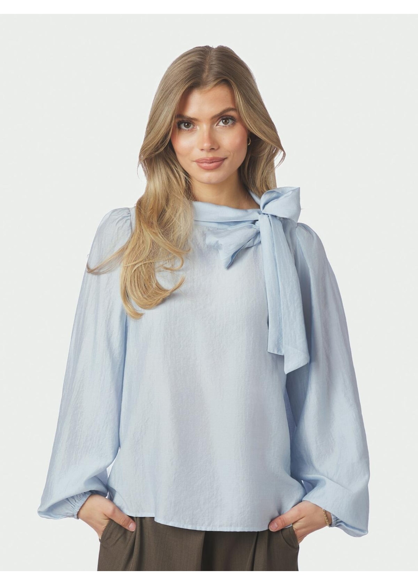 Neo Noir Neo Noir, Selene Crisp Blouse, Light Blue, Size: